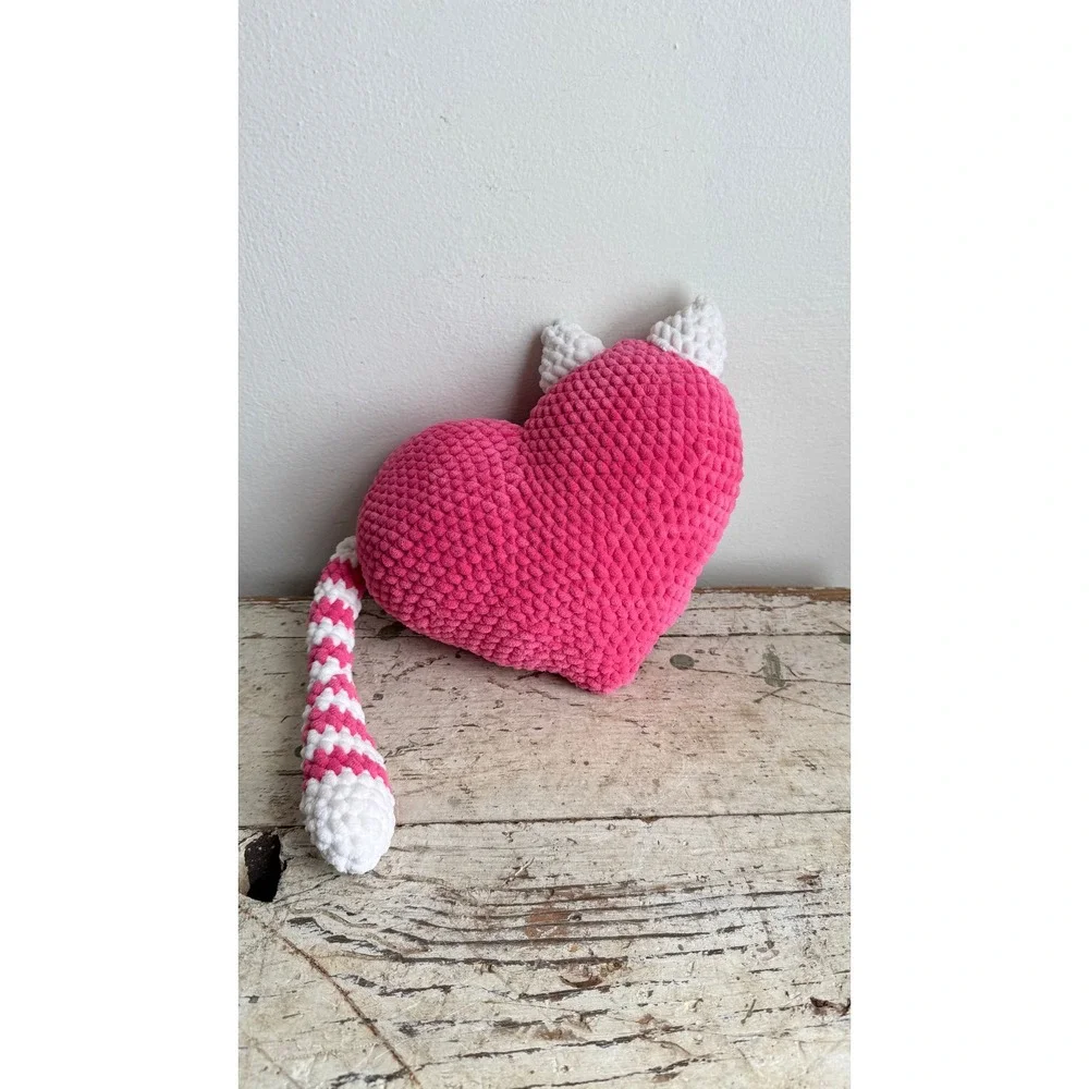 Handmade Knitted Heart Cat Plush Pink White Amigurumi Stuffed Animal